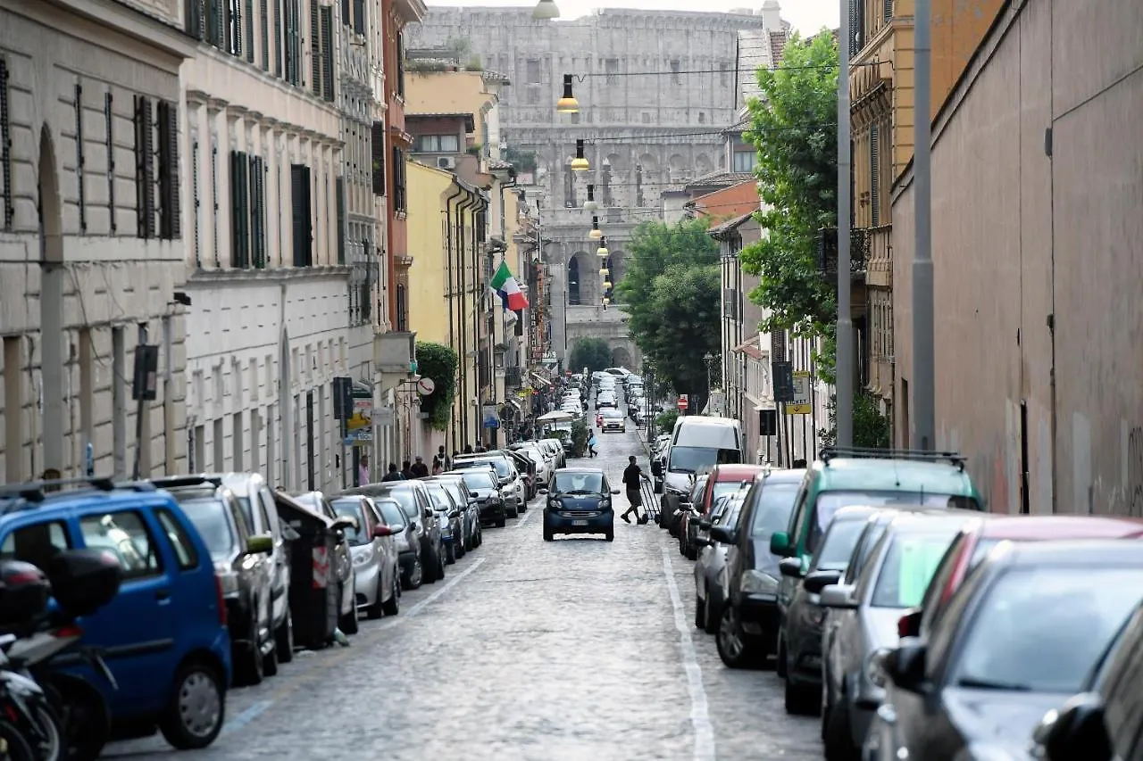 Apartment Laterano 250 - Colosseo Rome Italy